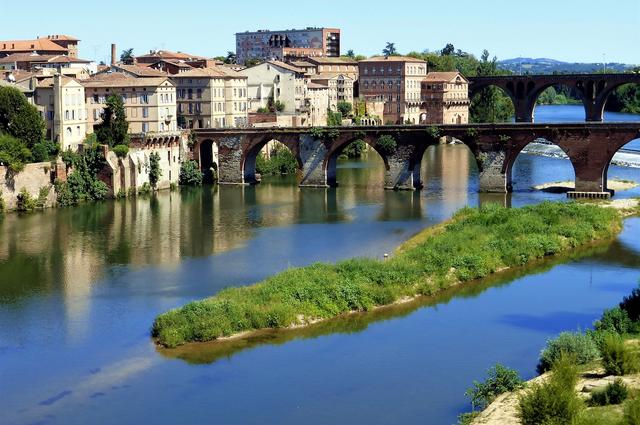Voir Albi de vos propres yeux  Voir Albi de vos propres yeux